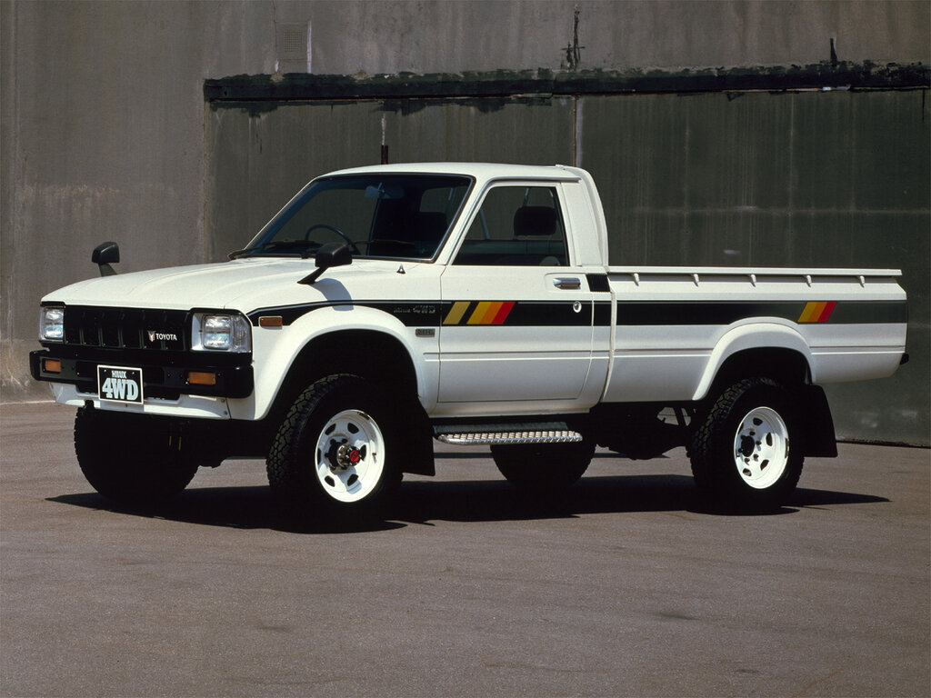 Toyota Hilux (LN30, LN36, LN40, LN46, RN35, RN39, RN45) 3 поколение, рестайлинг, пикап (10.1981 - 08.1988)